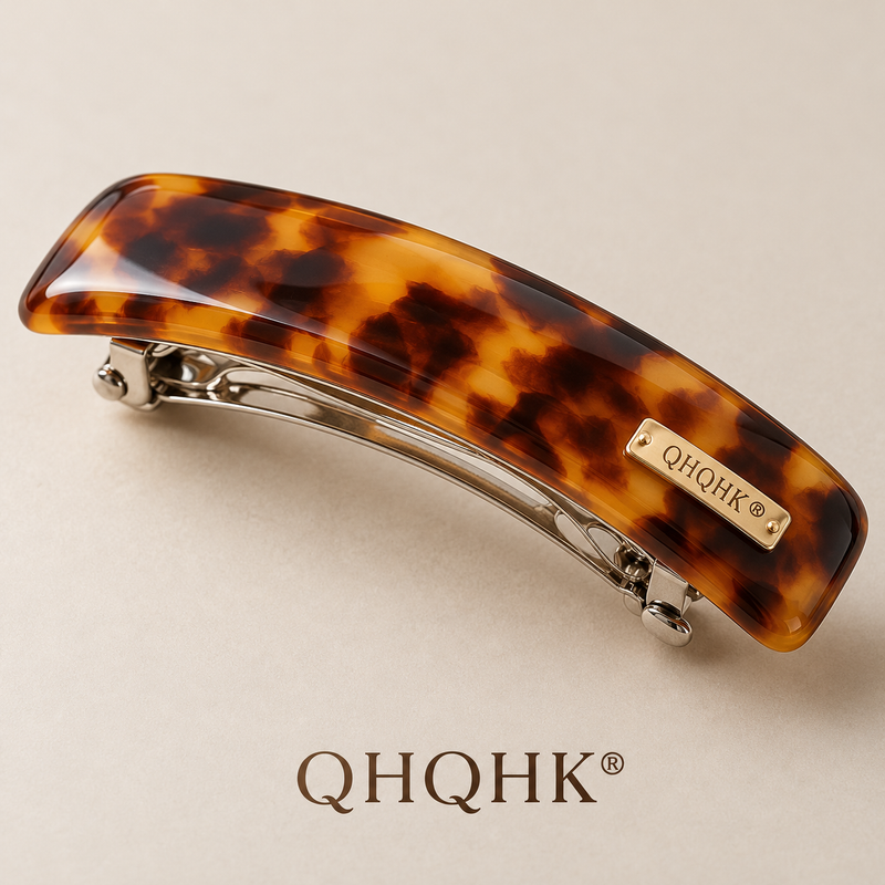 QHQHK® Tortoise Rectangle Hair Clip in Amber - Material detail