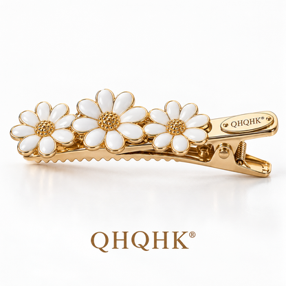 QHQHK® Daisy Enamel Hair Clip in White - Side and closure view